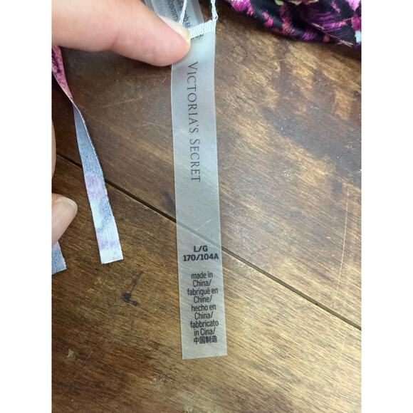 Victoria's Secret Tasseled Halter Cinched Bottom Bikini Set Size Large Abstract - Picture 7 of 12